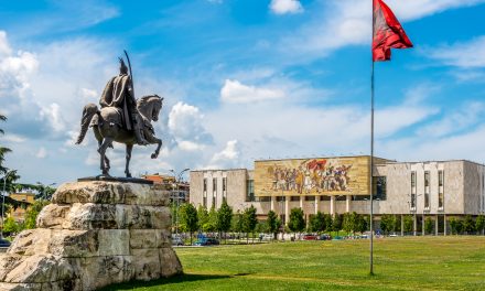 За флората и хората на Албания